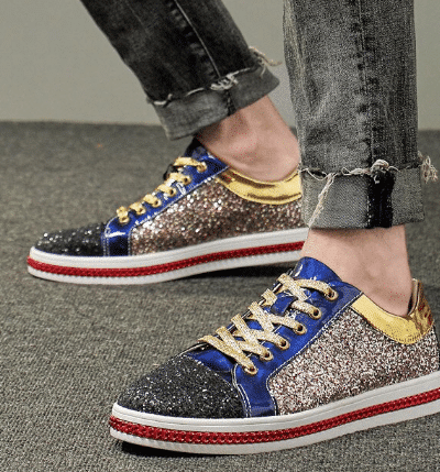 Schuhe Sneaker mit blauen Glitzer am Fuß 6