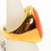 Ring goldfarben aus Edelstahl mit apricot Stein in Seitenansicht 5