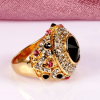 Ring goldfarben schwarzer Stein mit Strass seitlich 3